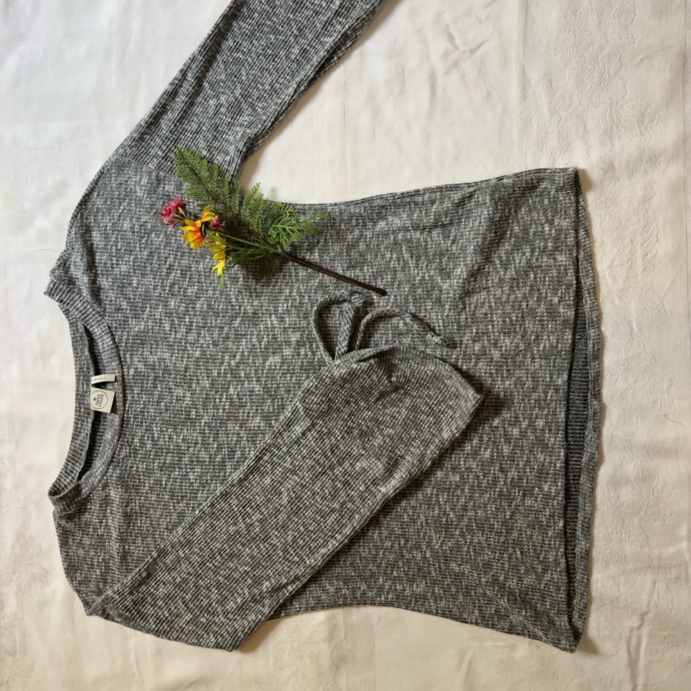 ✨NWOT✨Sweater